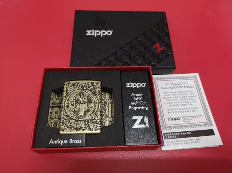 2019-Zippo Antique Brass St. Benedict-01.jpg