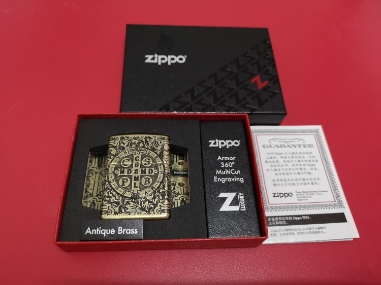 2019-Zippo Antique Brass St. Benedict-02.jpg